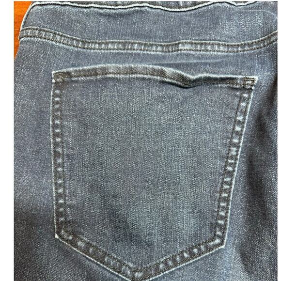 Boutique + Slim Boot Dark Wash Jeans Size 18 - Picture 4 of 7